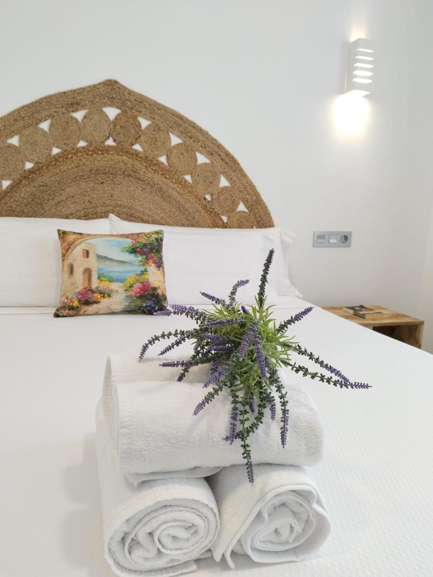 Hostal Aires Del Mar Carboneras Ngoại thất bức ảnh